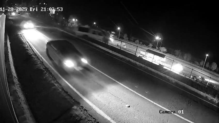 Rize’de Kamyonetin Uçuruma Düştüğü Kazanın Güvenlik Kamerası Görüntüsü Ortaya Çıktı