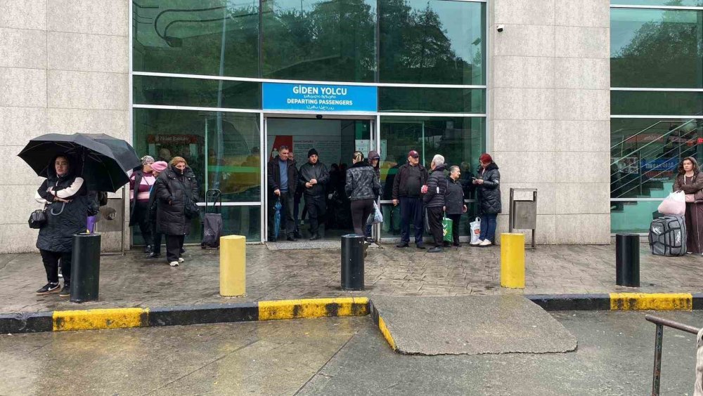 Gürcistan’a Gidebilmek İçin Sadece Kimlik Ve Pasaport Artık Yeterli Olmayacak