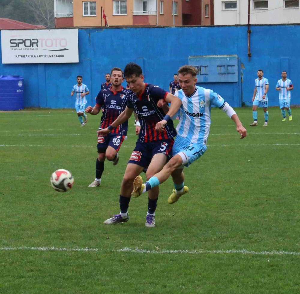 Pazarspor, Uzatma Dakikalarında Galibiyeti Kaçırdı: 1-1