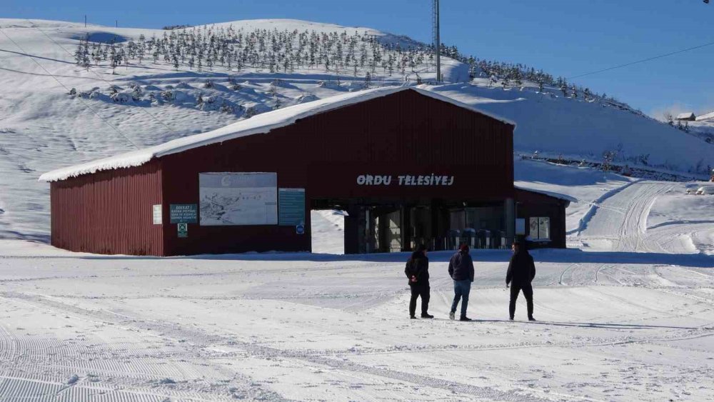 Dünyanın En İyileri Arasında Olan Çambaşı Kayak Merkezi Sezona Hazır