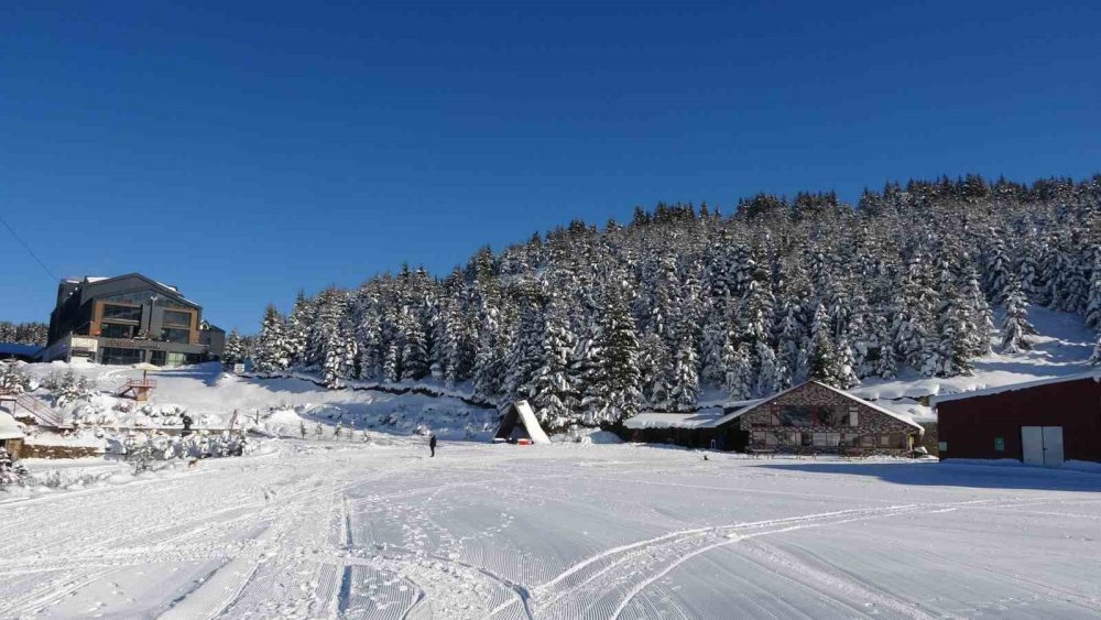 Dünyanın En İyileri Arasında Olan Çambaşı Kayak Merkezi Sezona Hazır