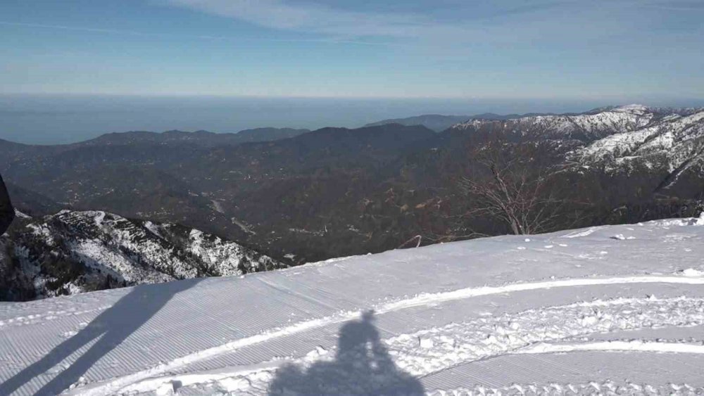 Handüzü Yaylası yeni kayak pistiyle kış turizminin yeni merkezi oldu
