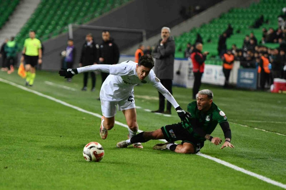 Trendyol 1. Lig: Sakaryaspor: 0 - Manisa Futbol Kulübü: 2
