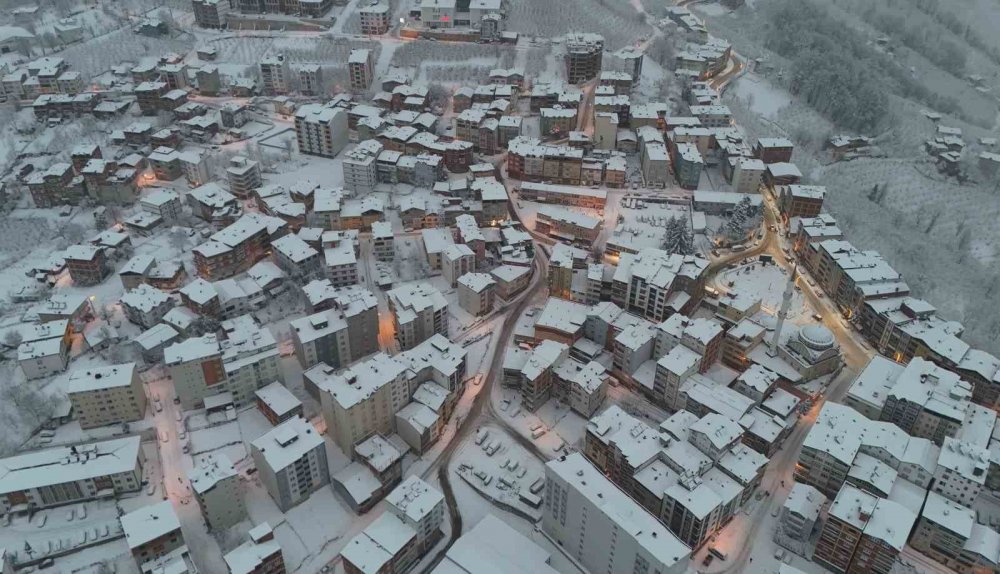 Ordu’nun Yüksek Kesimlerinde Kar Manzarası