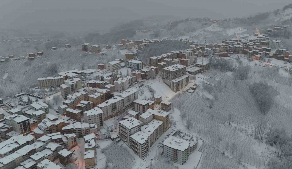 Ordu’nun Yüksek Kesimlerinde Kar Manzarası