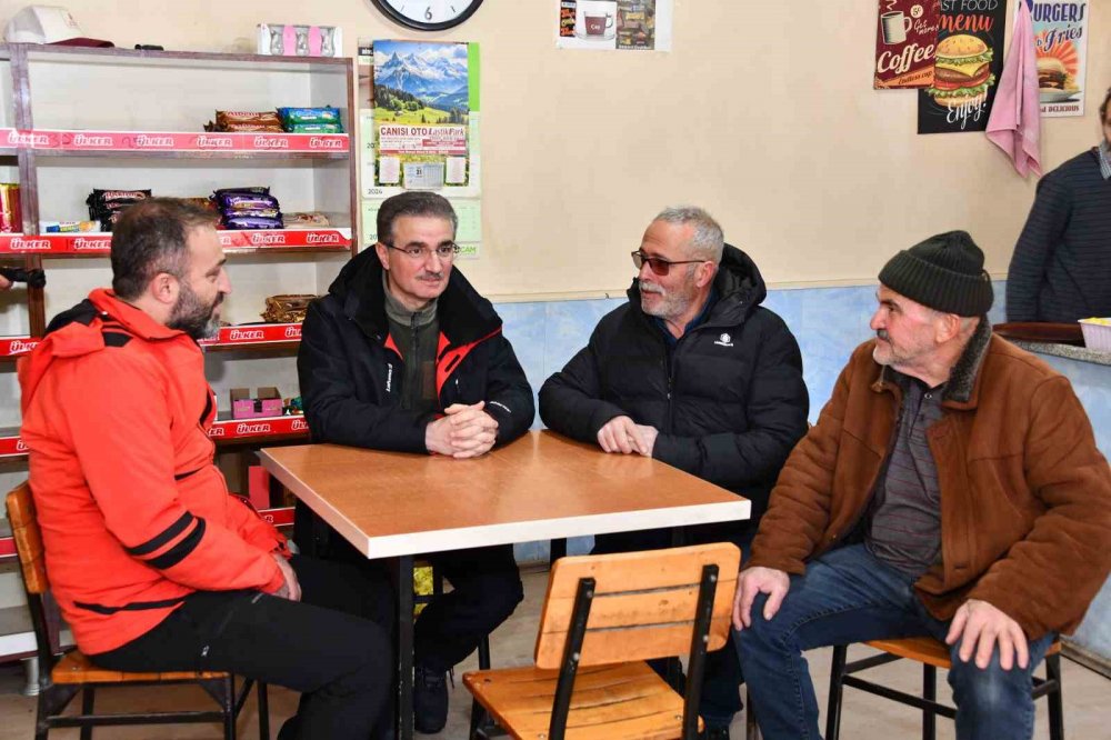 Gümüşhane’de Karla Mücadele