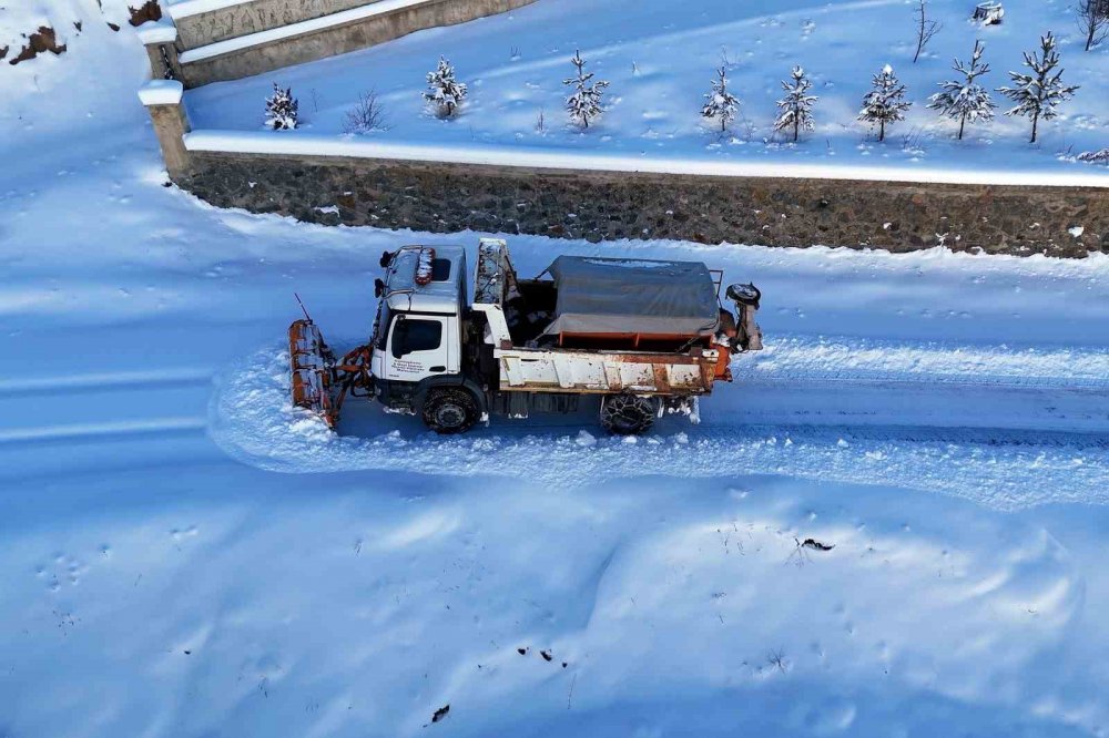 Gümüşhane’de Karla Mücadele