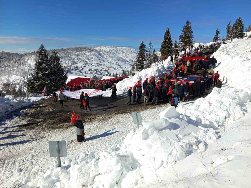 6. Geleneksel Sis Dağı Sarıkamış Şehitleri Anma Yürüyüşü