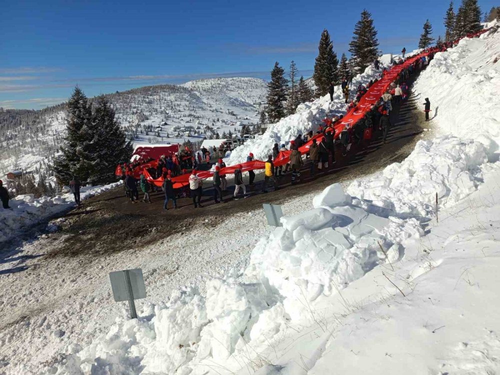 6. Geleneksel Sis Dağı Sarıkamış Şehitleri Anma Yürüyüşü