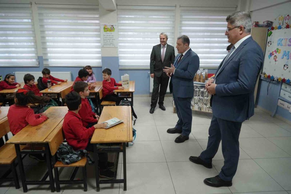 Samsun’da 253 Bin Öğrencinin Karne Heyecanı