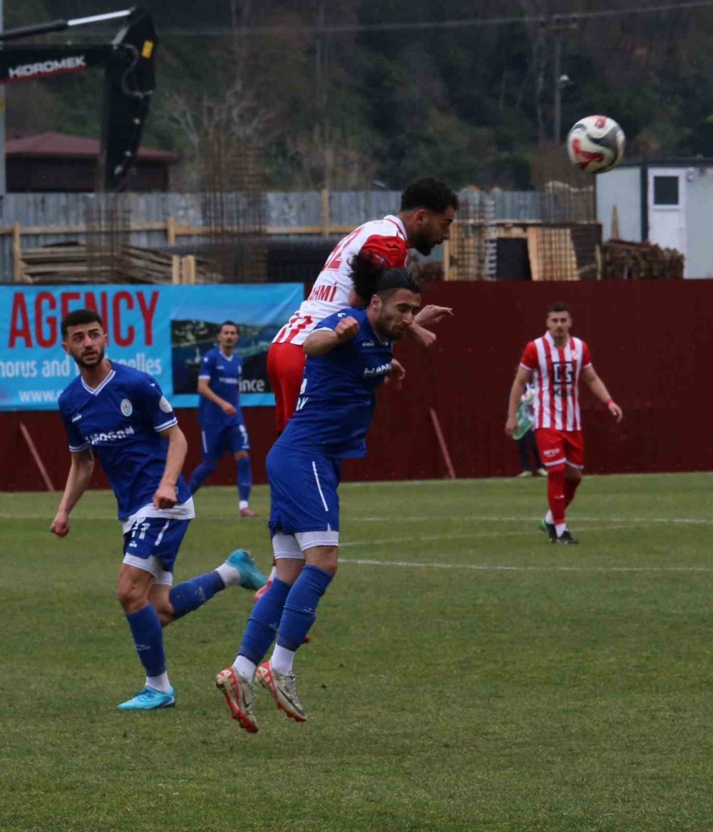 Pazarspor ile Sebat Gençlikspor yenişemedi