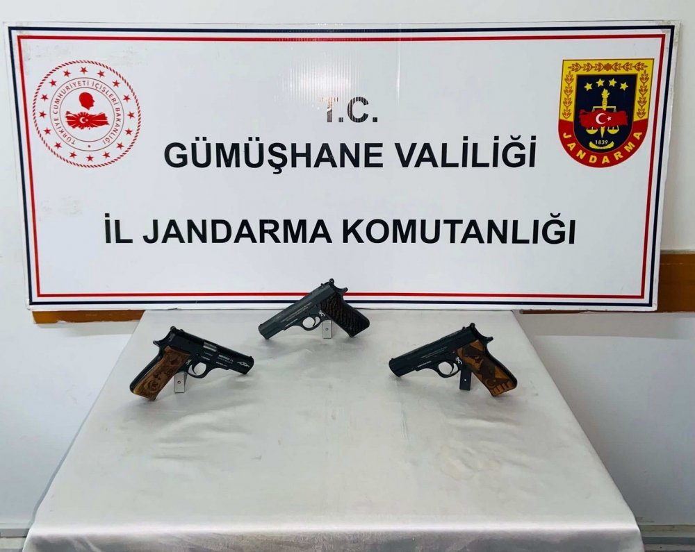 Gümüşhane’de Jandarmadan Uyuşturucu Ve Ruhsatsız Silah Operasyonu