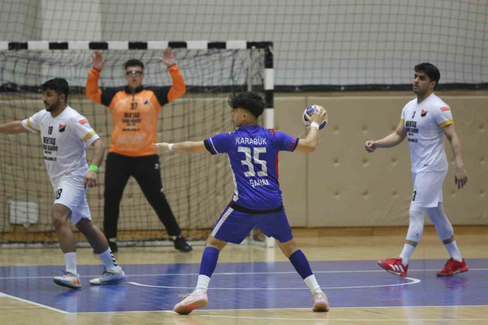 Thf 2. Lig: Karabük Gsim Spor Kulübü: 34 - İneboluspor: 44