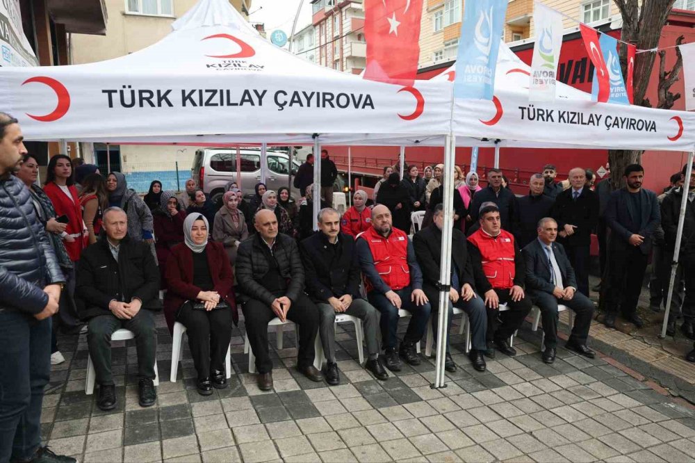 Çayırova’dan Gazze’ye 2 Yardım Tırı Gönderildi
