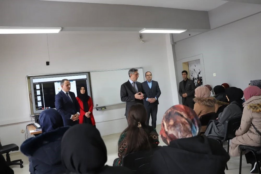 Bayburt’ta ’maarif Modeli Aile Konferansı’ Düzenlendi