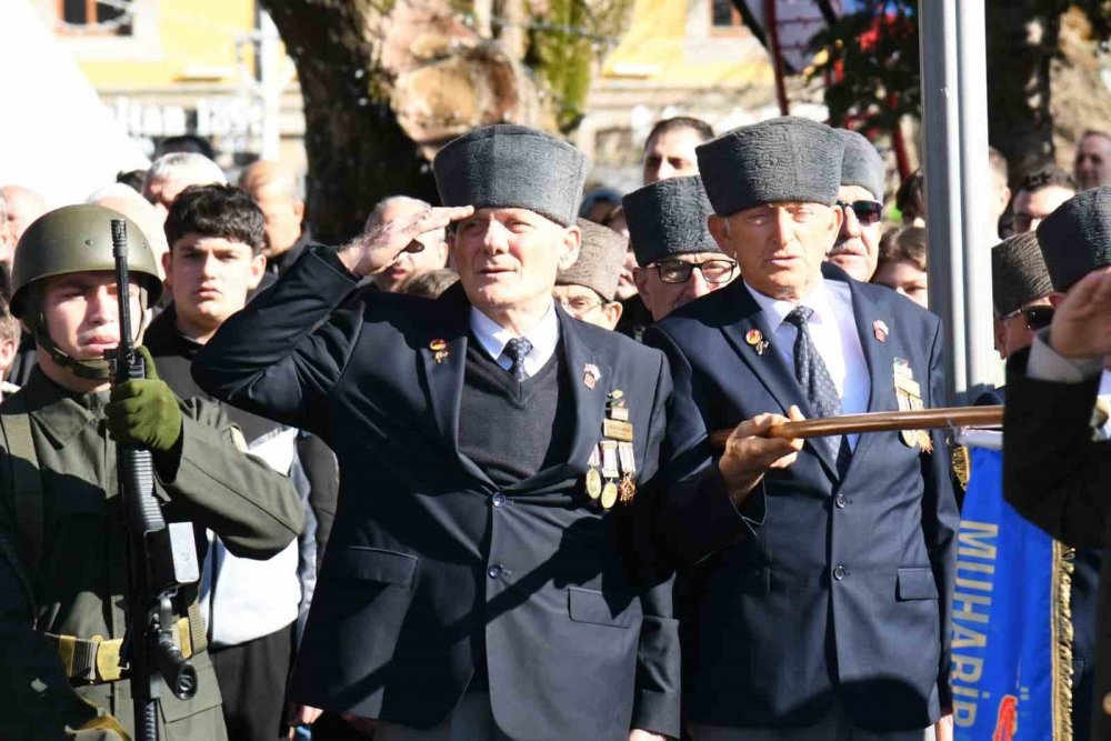 Trabzon’un Kurtuluşunun 108. Yılı Törenle Kutlandı