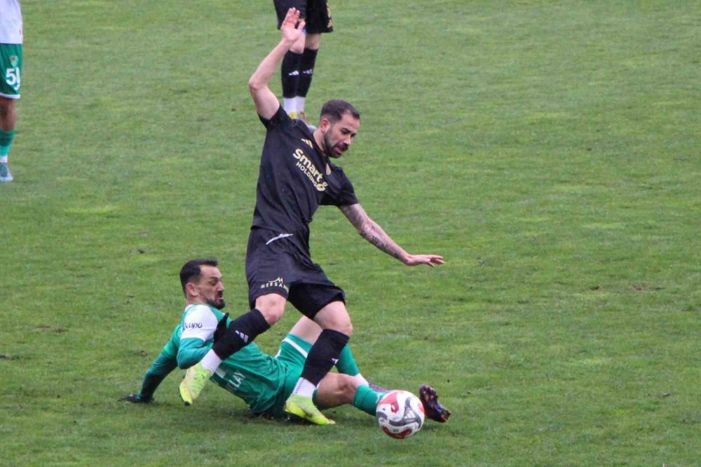 Çayelispor Deplasmanda Amasyaspor'a 2 - 0 mağlup oldu