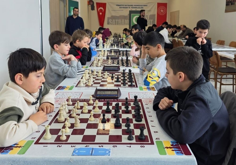 Yeşilay Satranç Turnuvası Tamamlandı