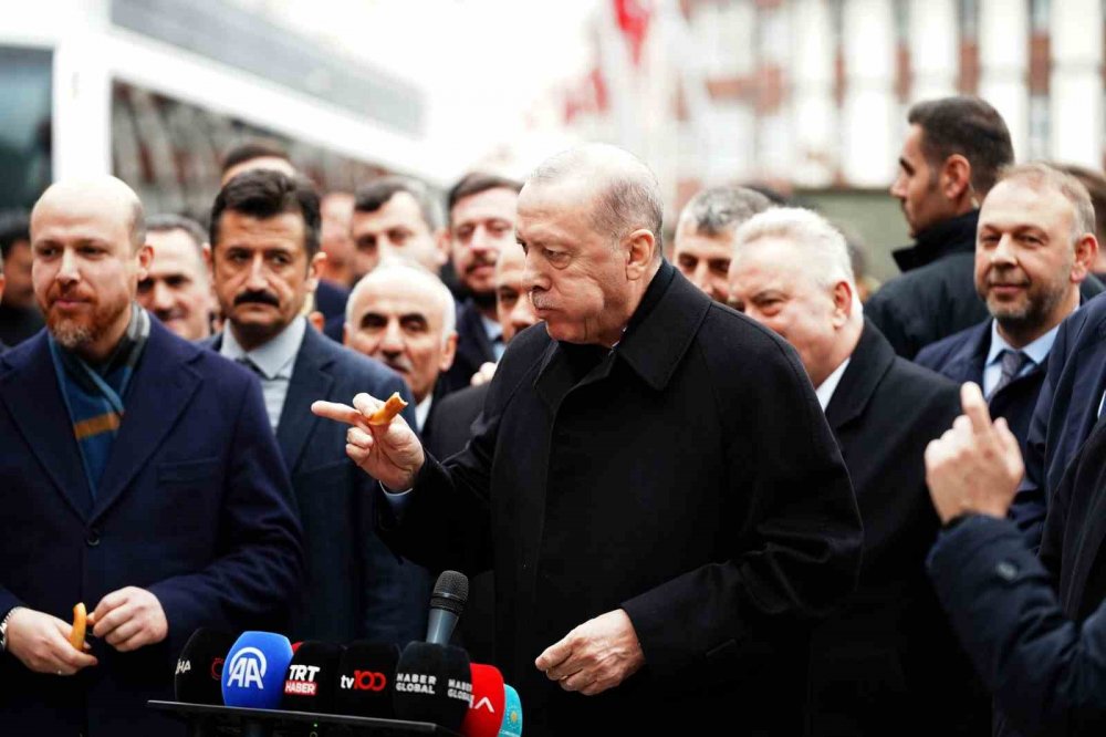 Erdoğan’ın Rize’deki simit ikramı, yöresel lezzeti yeniden gündeme taşıdı