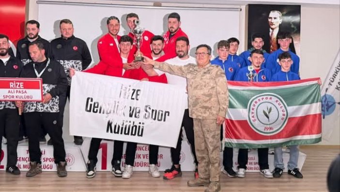 caykurspor-13.jpg
