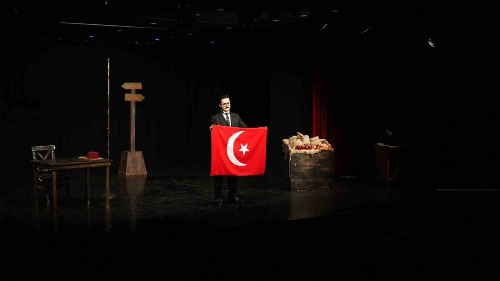 13. Uluslararası Erol Günaydın Tiyatro Günleri Son Erdi