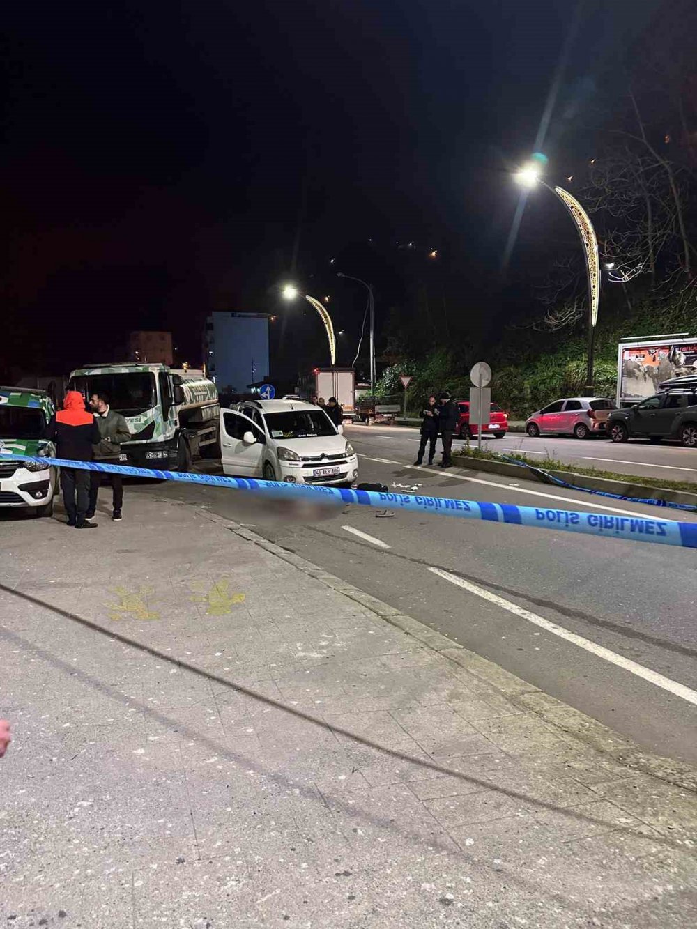 Rize’de Şantiye Kavgası Kanlı Bitti: 2 İşçi Bıçaklandı