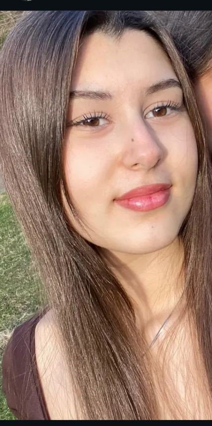 Taciz Mağduru Genç Kız Son Yolculuğuna Gözyaşları İle Uğurlandı