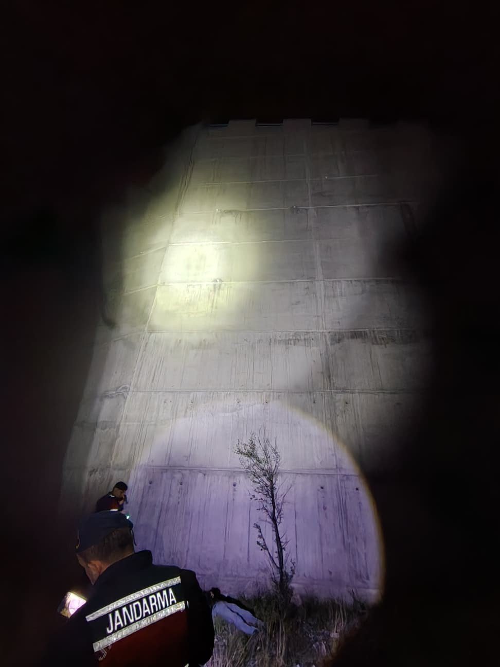 Artvin’de İstinat Duvarından Düşen Kişi Hayatını Kaybetti