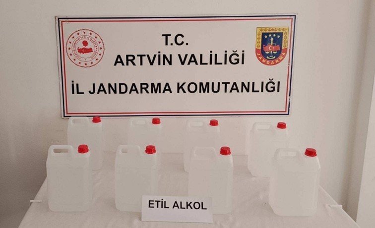 Artvin’de Kaçakçılıkla Mücadelede 9 Bin 690 Paket Sigara Ele Geçirildi