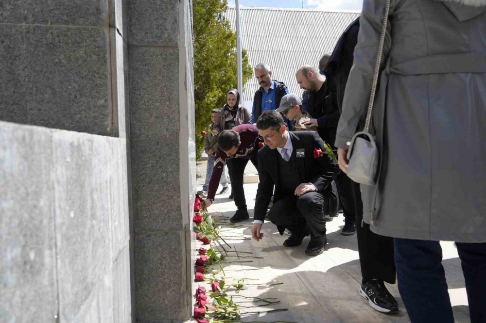 Gümüşhaneliler Kahramanmaraş’ın Acısını Paylaştılar