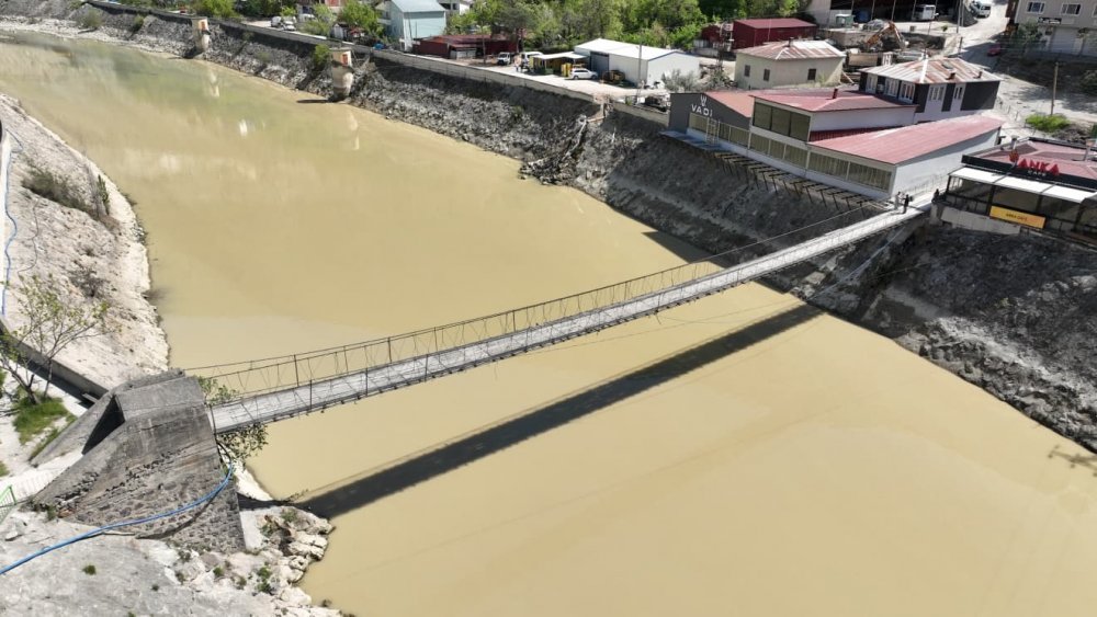 Çoruh Vadisi’nde Asma Köprüler Zamana Direniyor