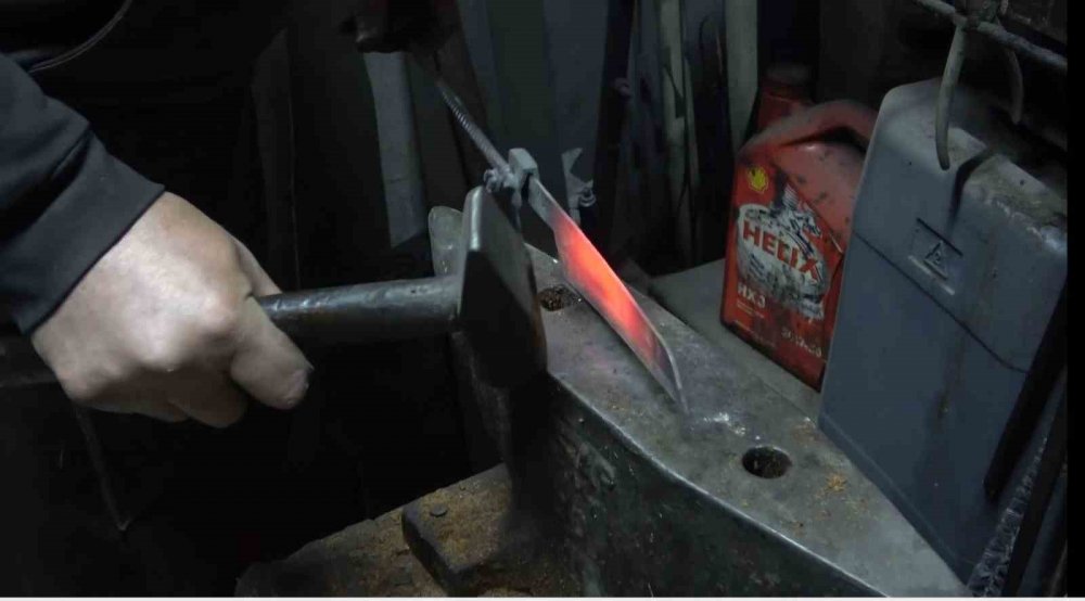 40 Yaşında Çırak Oldu, Giresun’un Bıçak Mirasını Yaşatıyor