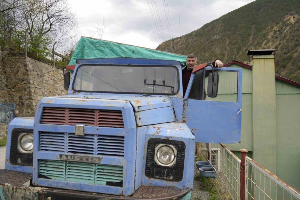 Evinin Önünde Odunluk Olarak Kullandığı Kamyonu İstanbul’da Ceza Yedi