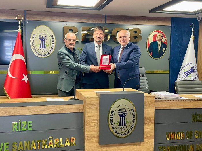 guven-aksoy-14.jpg