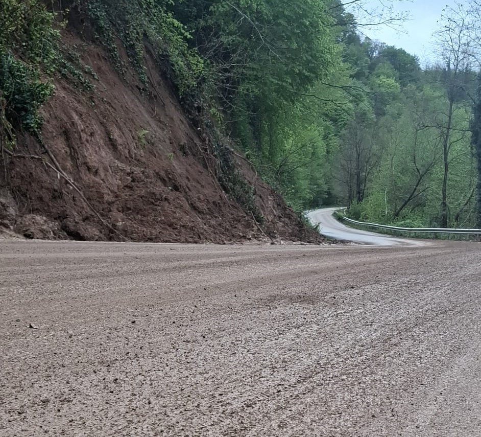 Ordu’da Heyelan Nedeniyle Kapanan Yol Ulaşıma Açıldı