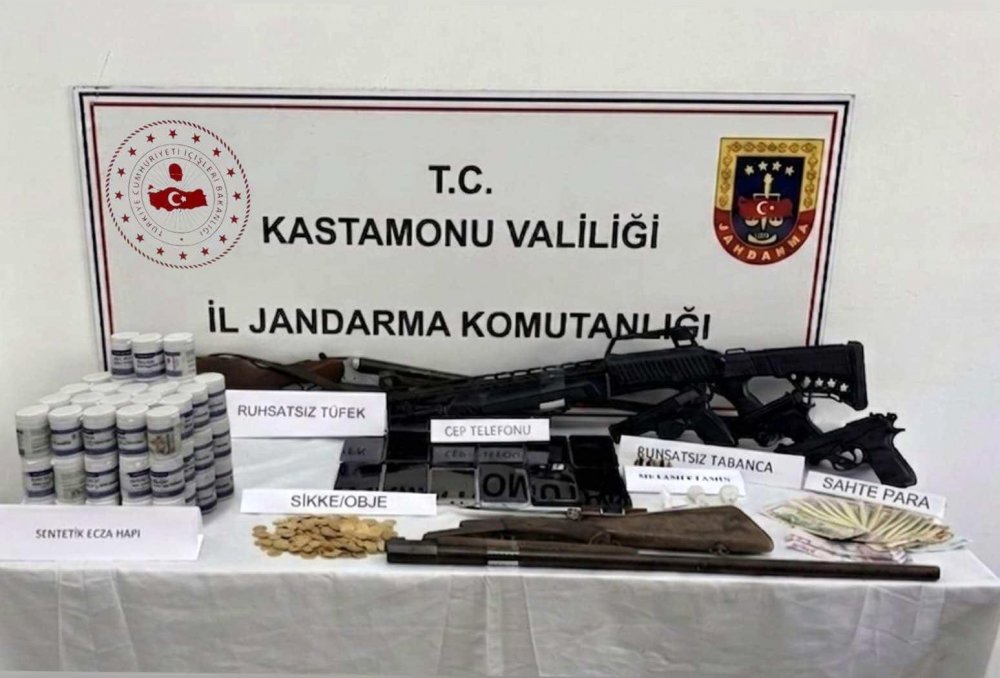 Kastamonu Merkezli 3 İlde Zehir Tacirlerine Operasyon: 16 Tutuklama