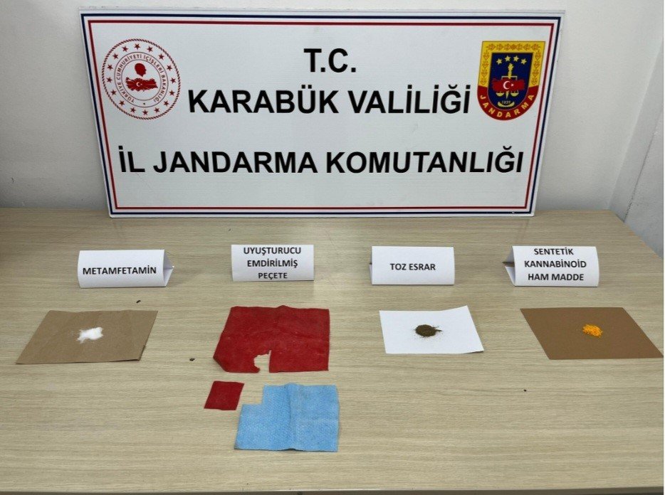 Karabük’te Uyuşturucu Ve Kaçak Tütün Operasyonu: 8 Gözaltı