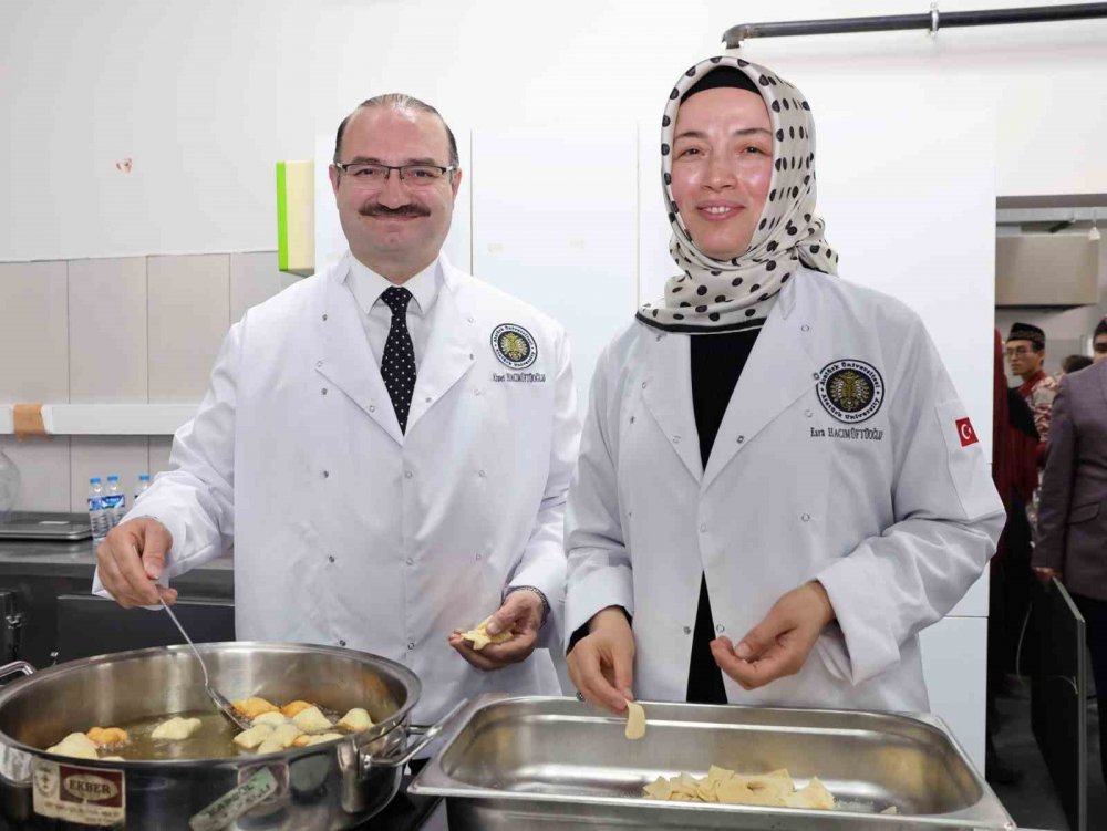 Türk Mutfağı, Kültür Ve Sanatla Buluştu