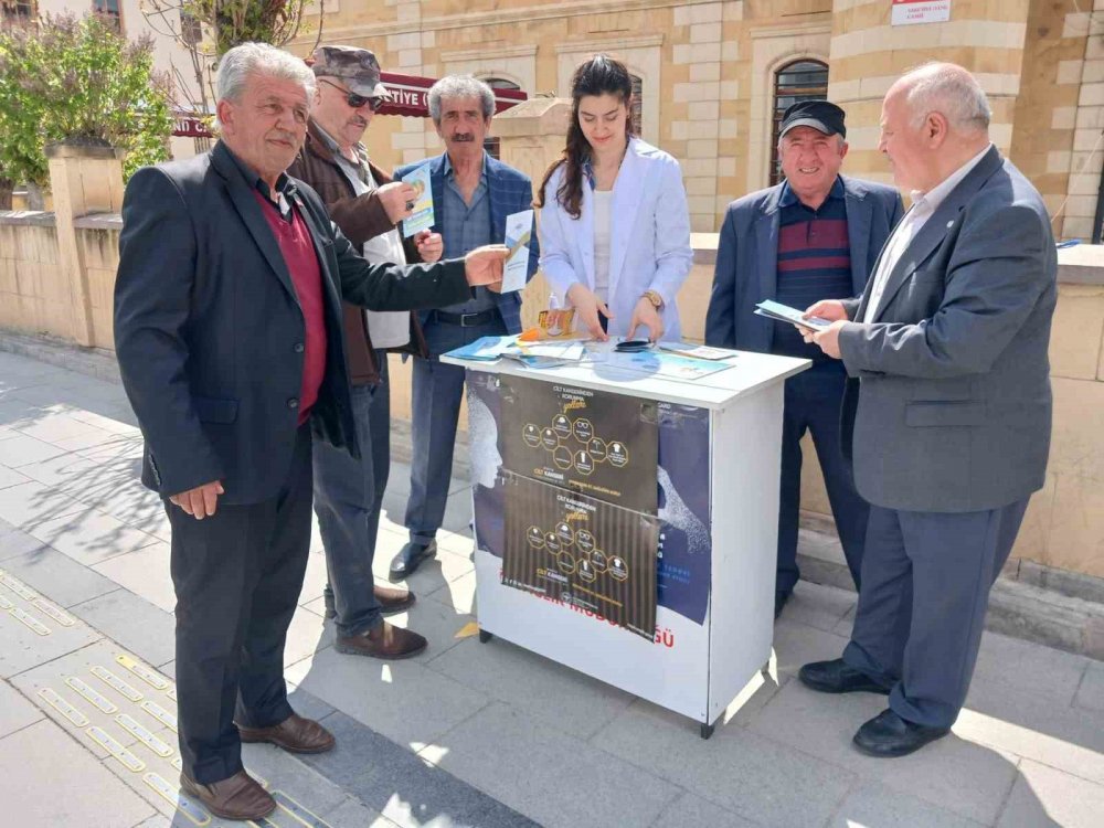 Bayburt’ta Kronik Hastalıklara Karşı Farkındalık Standı Açıldı