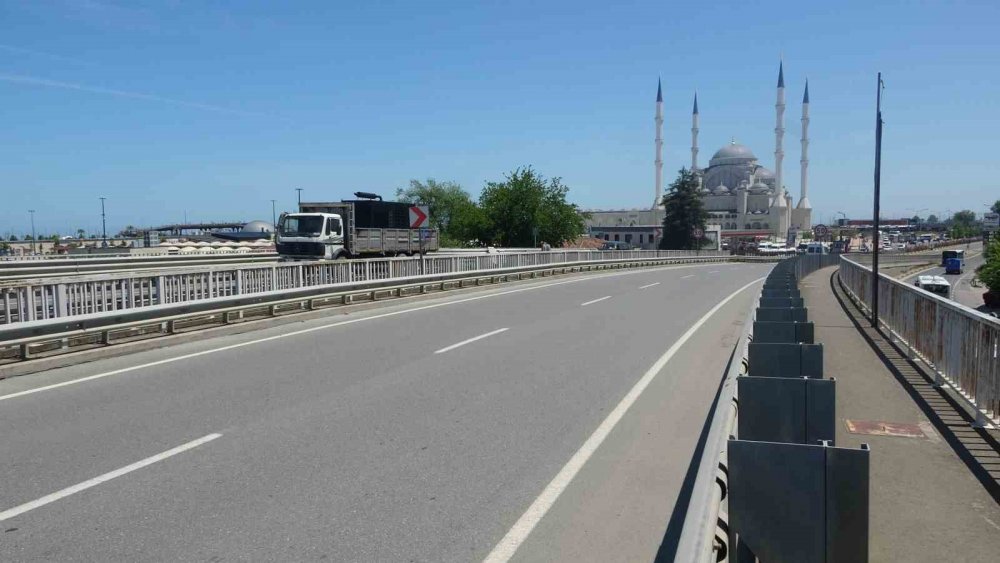 Milyonluk Viyadük Yıkılıyor