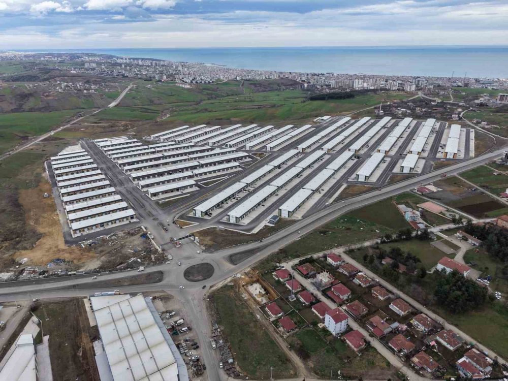 Gülsan Sanayi Sitesi’nde Yıkımlar Devam Ediyor
