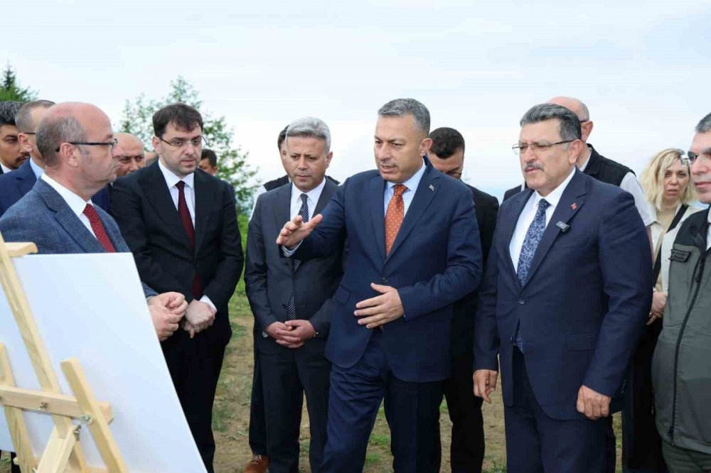 Trabzon’da Sokak Köpeklerine Ev Sahipliği Yapacak Yeni Bir Barınak İnşa Edilecek