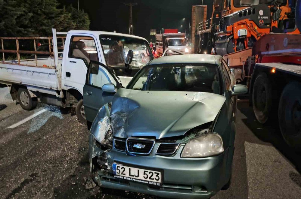 Ordu’da Kamyonet İle Otomobil Çarpıştı: 1 Ölü, 1 Yaralı