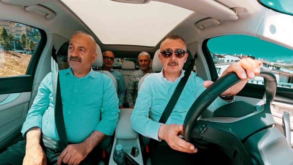 Kocaeli’de 6 Ayda Tamamlanan Köprülü Kavşakta İlk Sürüş Togg İle Yapıldı