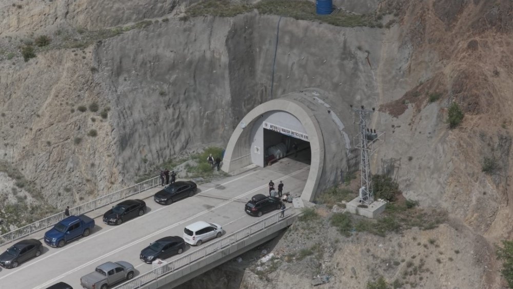 Tünelde Üretilen İstiridye Mantarının İlk Hasadı Gerçekleştirildi