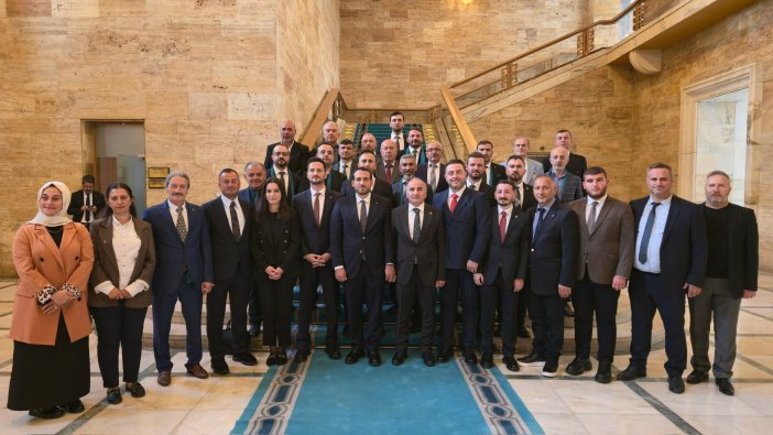 rize-ak-parti-1.jpg