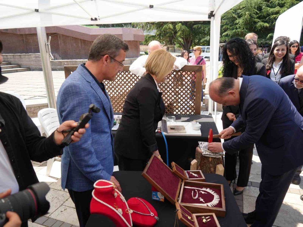 Kastamonu’da Kursiyerlerin Yaptığı Ürünler Beğeniye Sunuldu