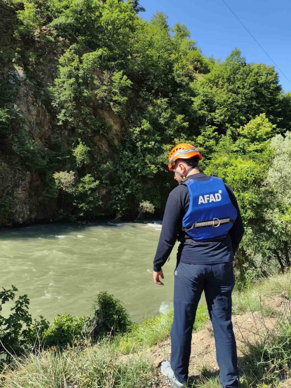 Artvin’de kayıp baba ve oğul için arama çalışmaları 9. gününde