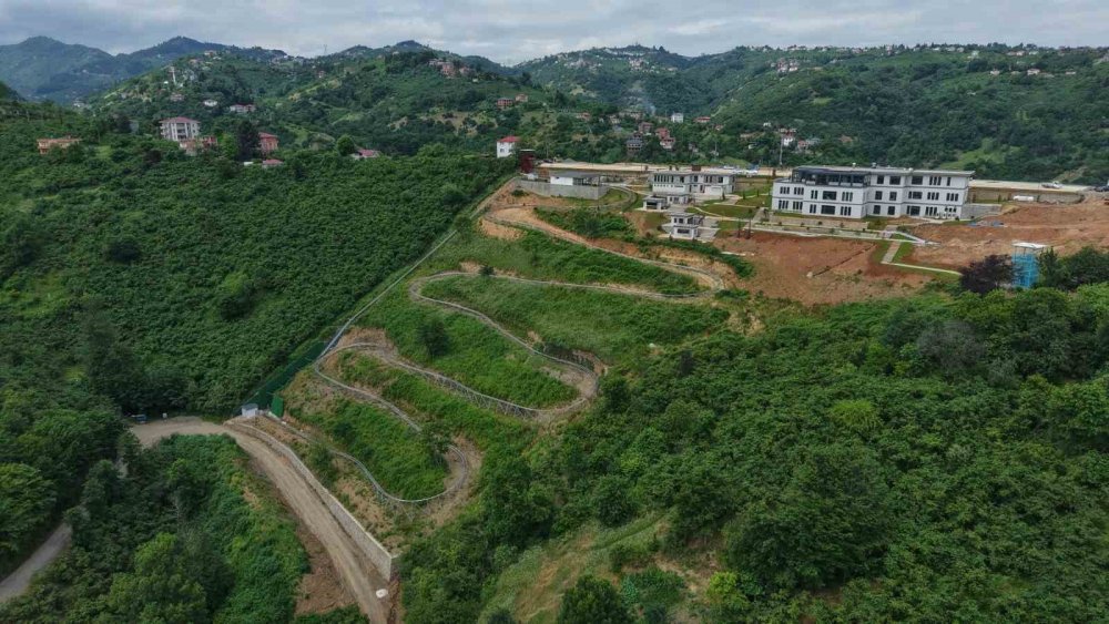 Karadeniz’in En Uzun Dağ Kızağı Trabzon’da Hizmete Giriyor