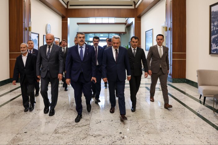 milii-egitim-bakan-12.jpg